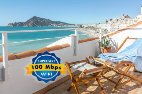 Escapada Romántica en Ático frente al Mar con Piscina, Altea